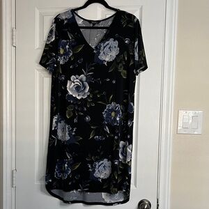 Christian Siriano Midnight Floral Midi Dress